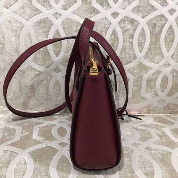 Marc Jacobs The Commuter Burgundy Crossbody Bag - Picture 8 of 16